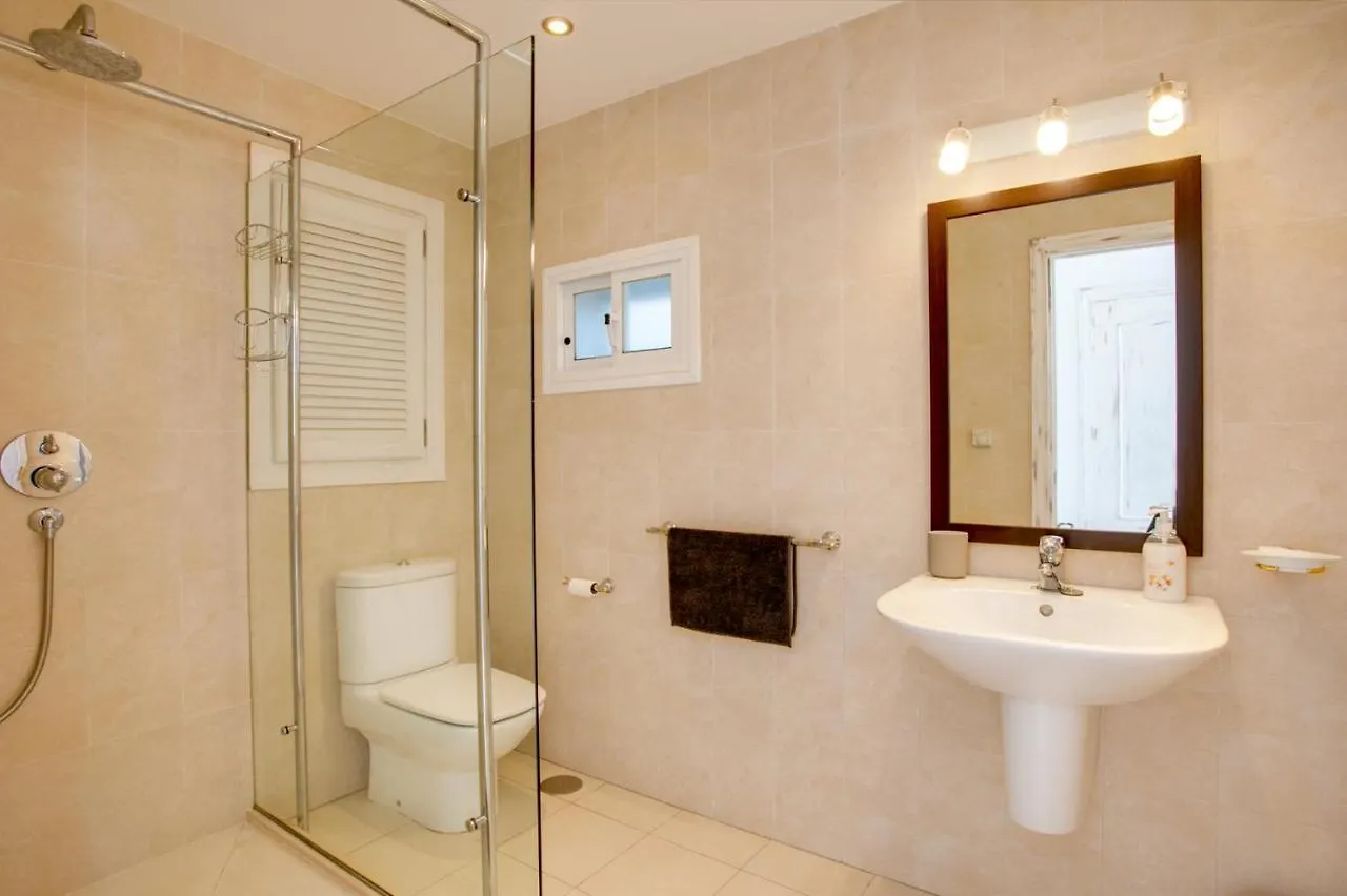 Villa Estefania - Bahia Dorada Estepona